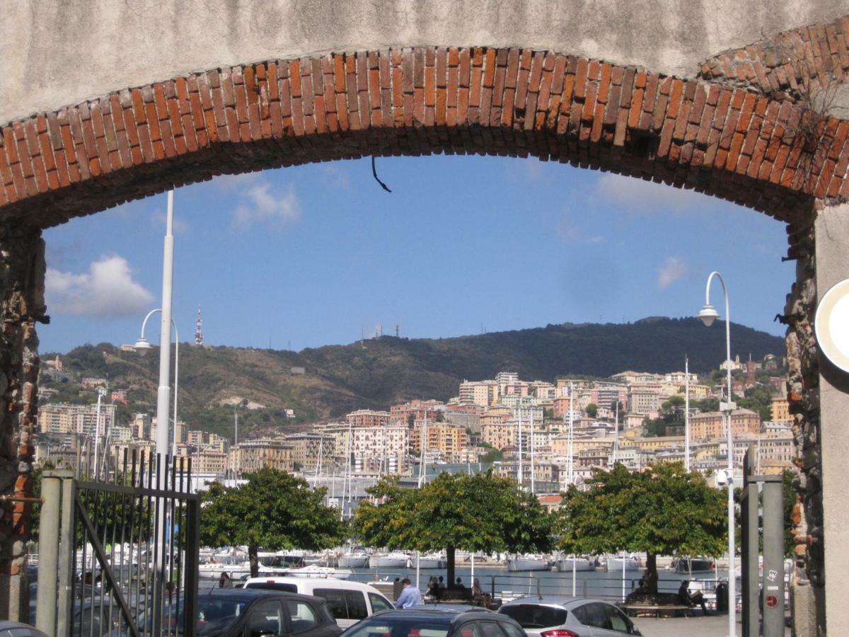 Una Porta Sul Porto Antico Генуа Екстериор снимка